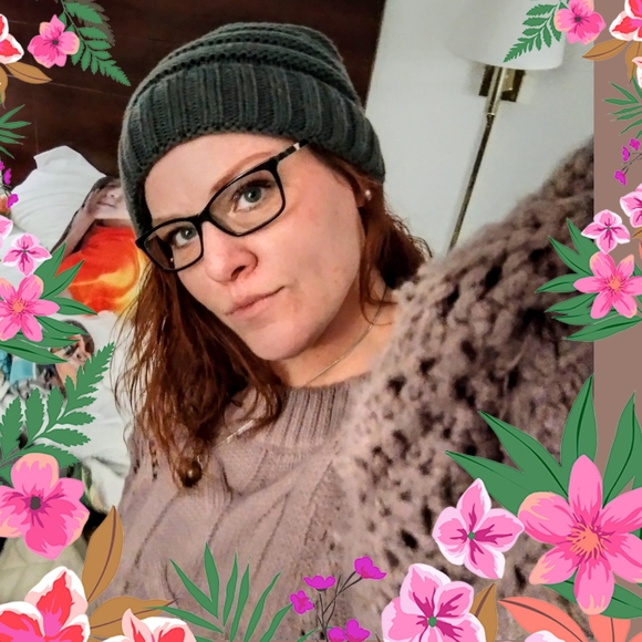 💎Meet your Seller, Randi, "Cosmic🐢Boutiqu - Picture 5 of 16